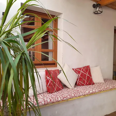 Girasole Boutique Frühstückspension Riola Sardo