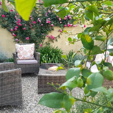 Girasole Boutique Bed & Breakfast *