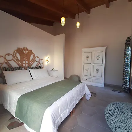 Girasole Boutique Bed & Breakfast Riola Sardo