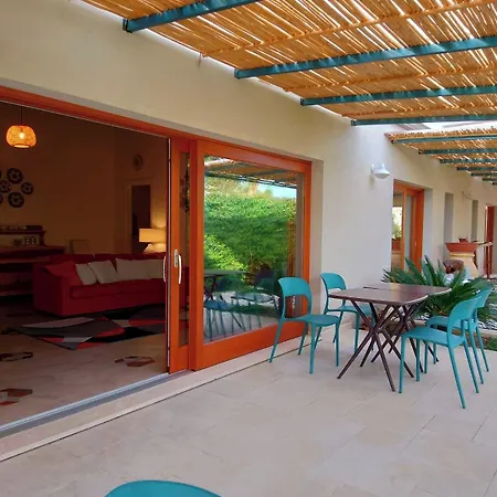 Bed and breakfast Girasole Boutique Riola Sardo