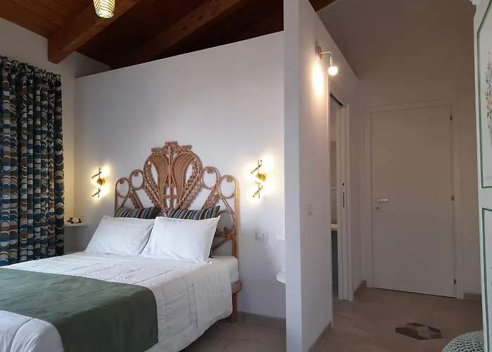 Girasole Boutique 3* Riola Sardo